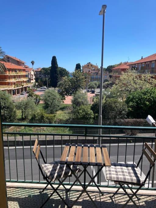דירות סן ברתולומיאו אל מארה Casa Di Ro - Coloratissima A 300 Metri Dal Mare מראה חיצוני תמונה